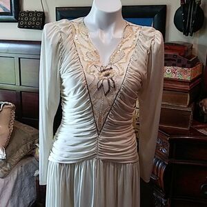 Alchemy by joo mee. Vintage dress